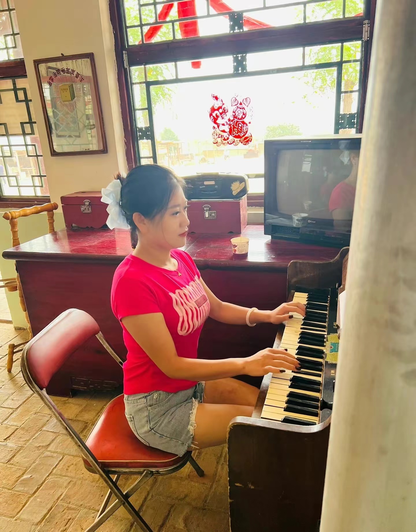 1715159345963105.jpg 4c50e39eaa1f63e8eae11e714c38a87.jpg