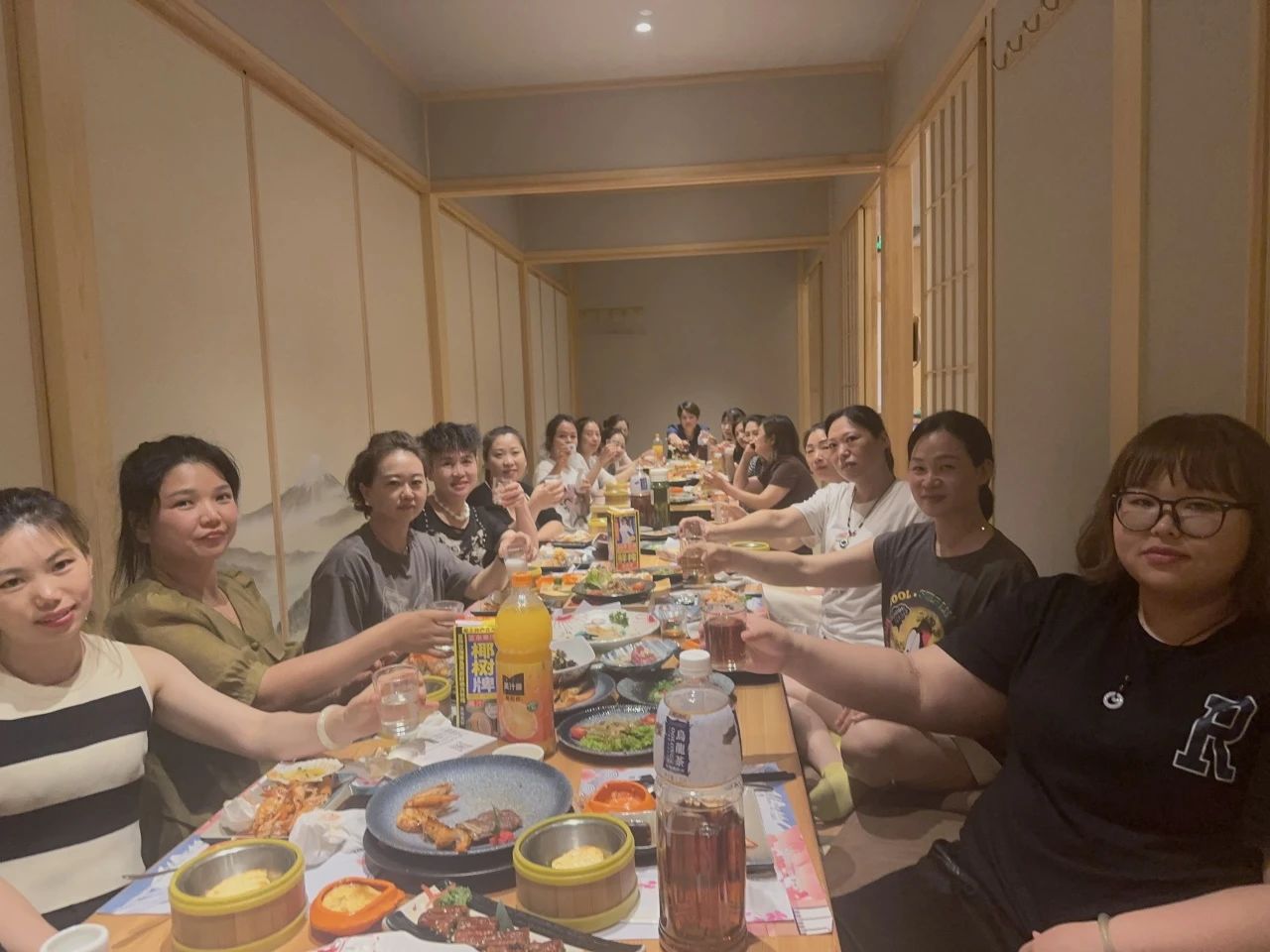 丽减美瘦吧坐拥三家百万店铺，家庭主妇逆袭事业女王