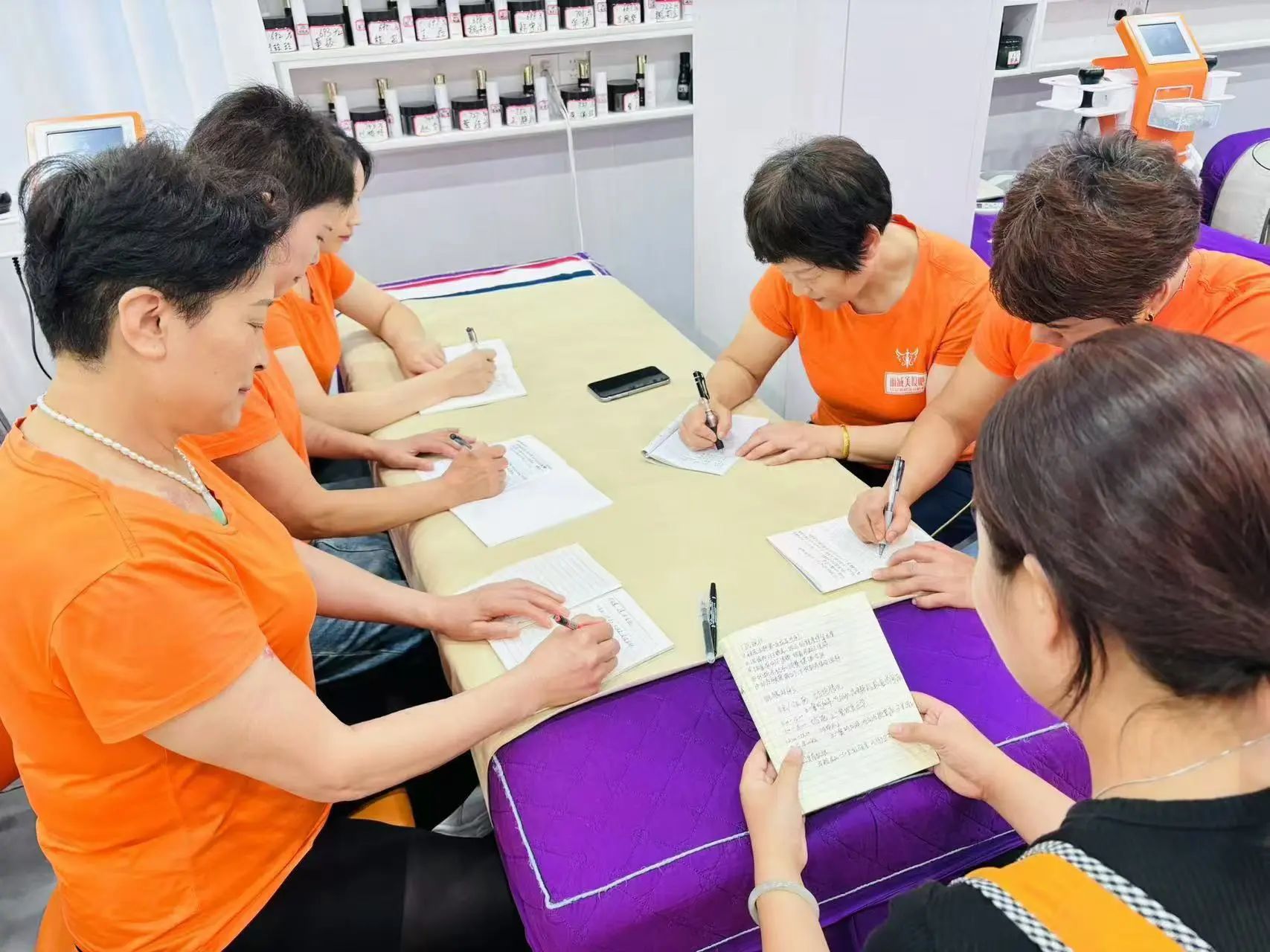 一杯豆浆一个毛鸡蛋,开启丽减美瘦吧百万店长传奇