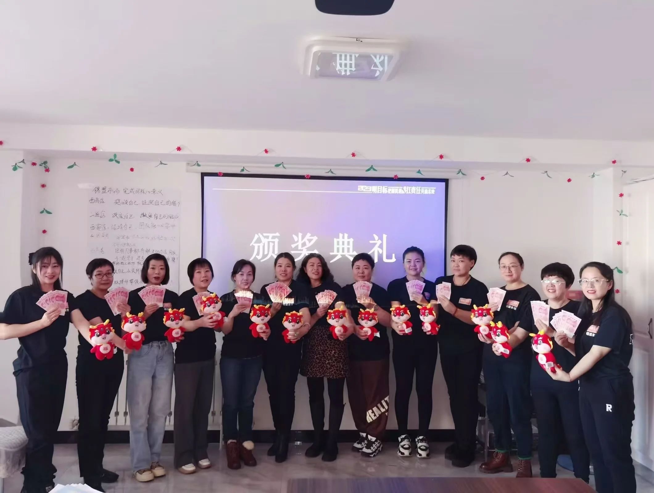 1731657084252221.jpg 丽减美瘦吧专业减肥加盟连锁品牌让我岁月不减热爱,重拾燃情梦想